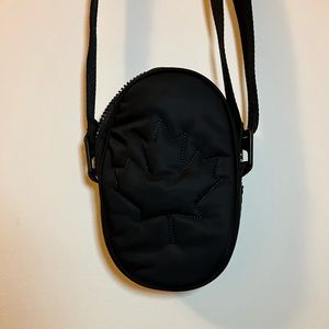 Lululemon Team Canada 22 Future Legacy Crossbody Bag